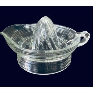 Vintage Hazel Atlas Juicer /Reamer Crystal Clear Glass Swirl Crisscross Pattern